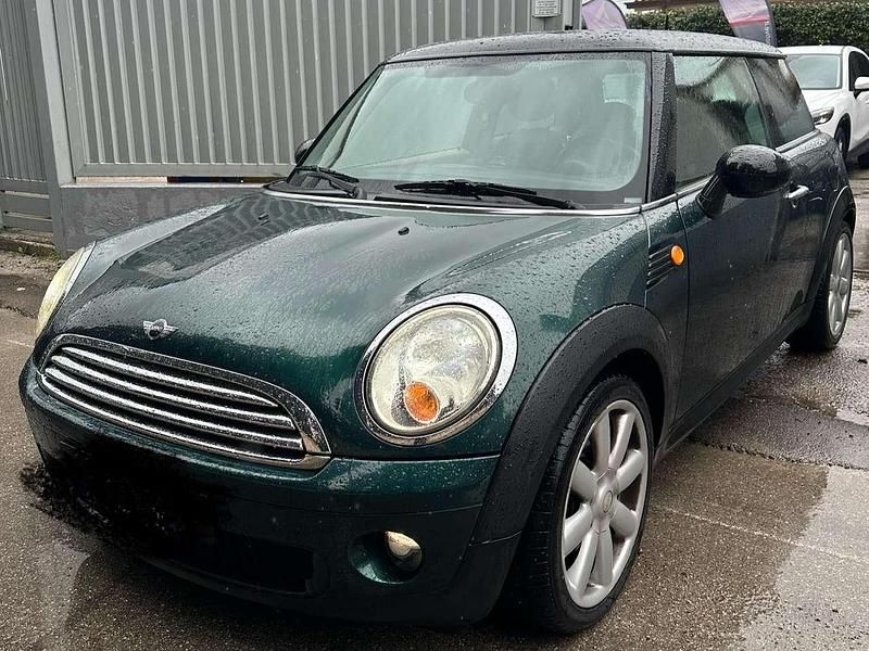 Usata Mini Cooper 120 CV (88 kW) 2007 Verde Utilitaria