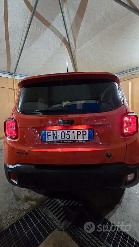 Usata Jeep Renegade 140 CV (102 kW) 2018 SUV