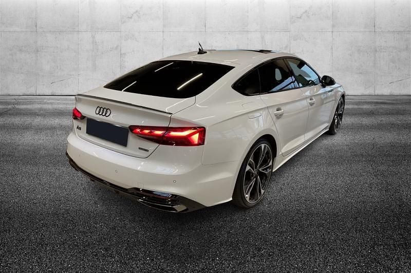 Usata Audi A5 S-Line 204 CV (150 kW) 2023 Bianco metallizzato Coupé