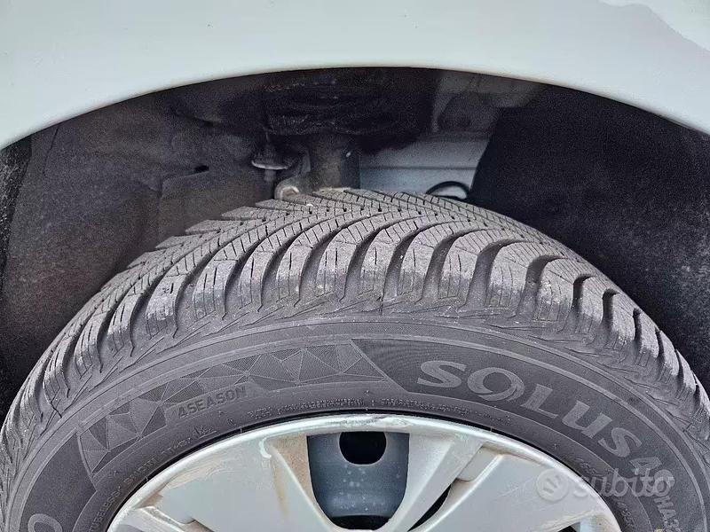 Usata Nissan Micra Visia 80 CV (58 kW) 2013 Bianco Utilitaria