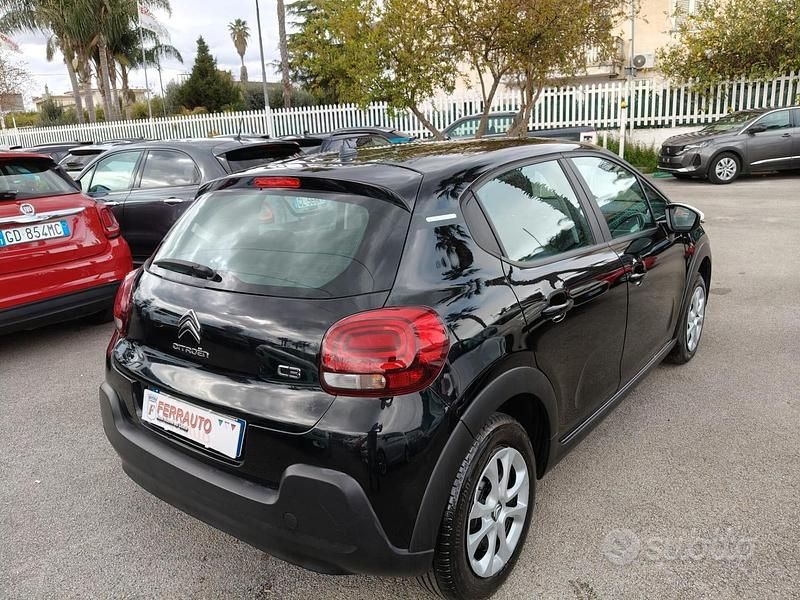 Usata Citroën C3 Shine 83 CV (61 kW) 2023 Nero Utilitaria