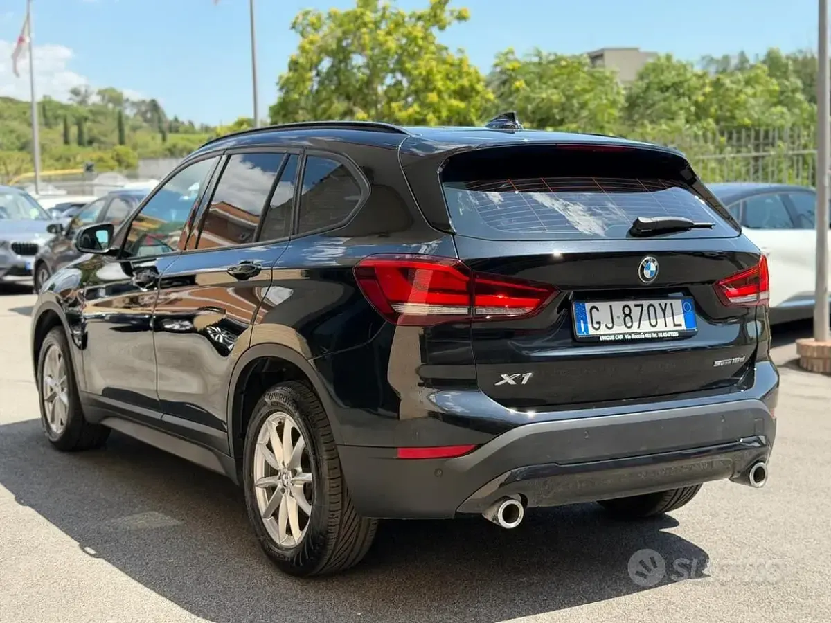 Usata BMW X1 Advantage 150 CV (110 kW) 2022 Nero SUV