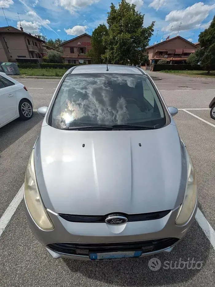 Usata Ford B-MAX 90 CV (66 kW) 2014 Grigio Monovolume