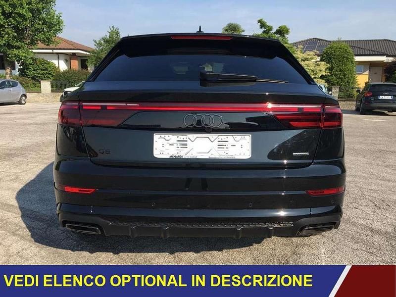 Nuova Audi Q8 S-Line 286 CV (210 kW) 2026 Nero SUV