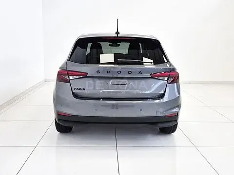 Nuova Skoda Fabia 95 CV (69 kW) 2026 Grigio Utilitaria