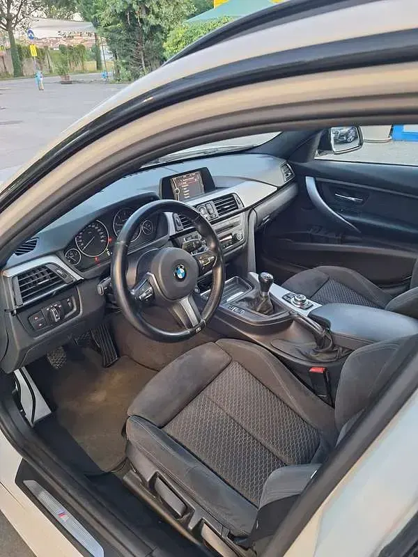 Usata BMW 318 M Sport 150 CV (110 kW) 2013 Bianco Station wagon