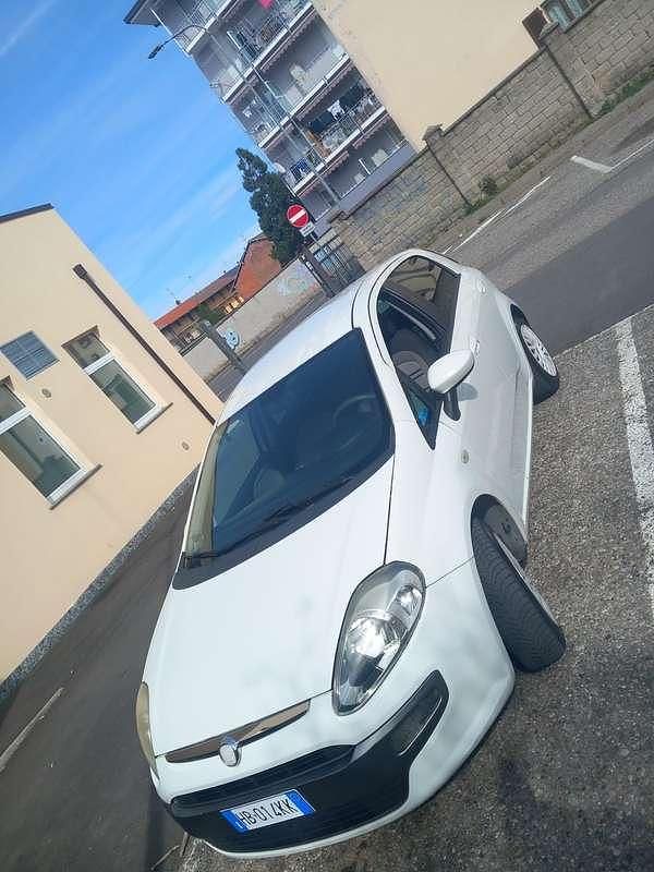 Usata Fiat Punto Evo Sport 90 CV (66 kW) 2013 Utilitaria