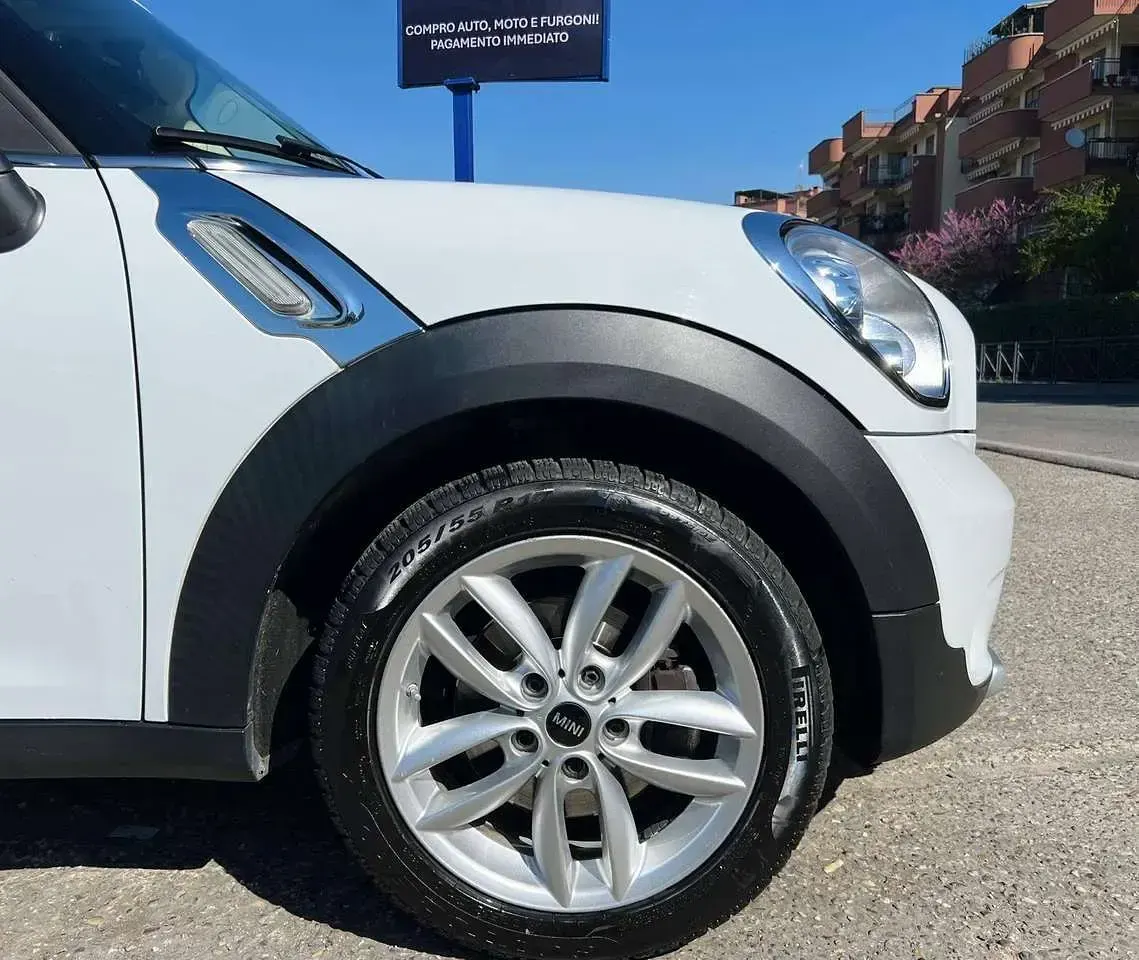 Usata Mini Park Lane Countryman 111 CV (81 kW) 2015 Bianco SUV