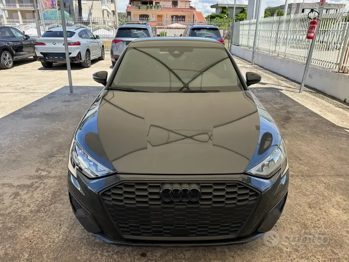 Usata Audi A3 116 CV (85 kW) 2021 Grigio Berlina
