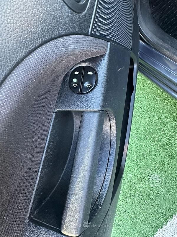 Usata Ford Fiesta 75 CV (55 kW) 2008 Utilitaria