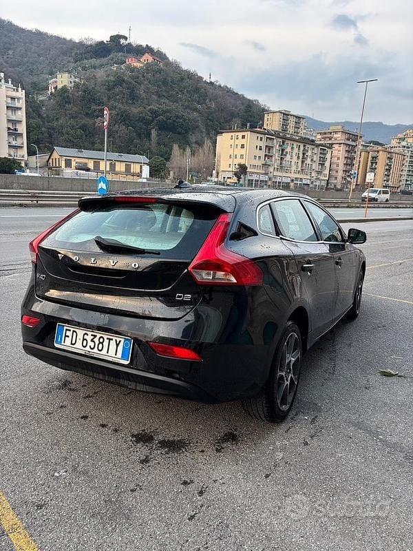 Usata Volvo V40 2016 Nero Berlina