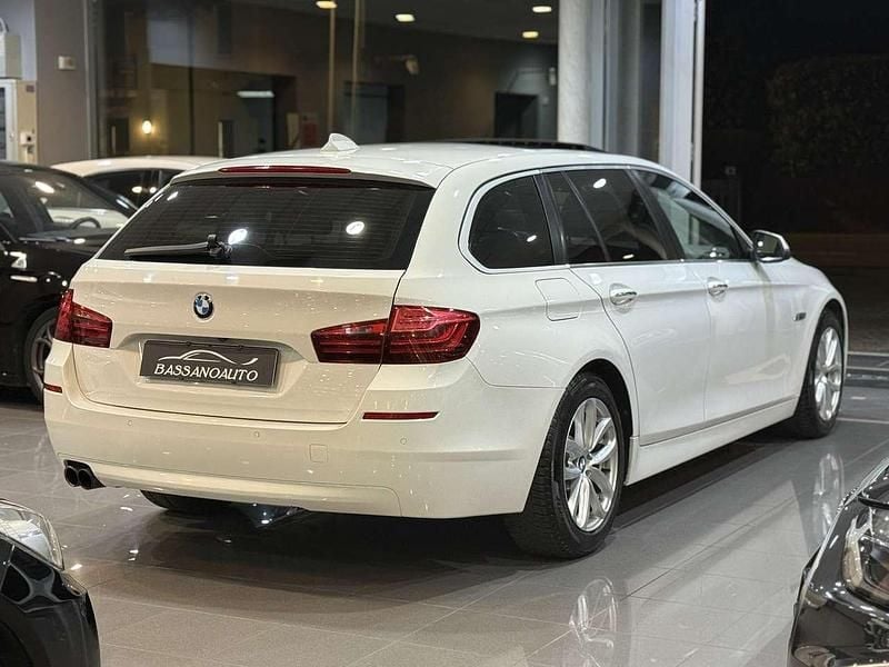 Usata BMW 530 258 CV (189 kW) 2015 Bianco Station wagon