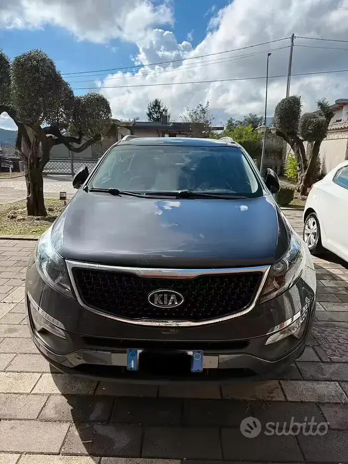 Usata Kia Sportage 135 CV (99 kW) 2015 Grigio SUV