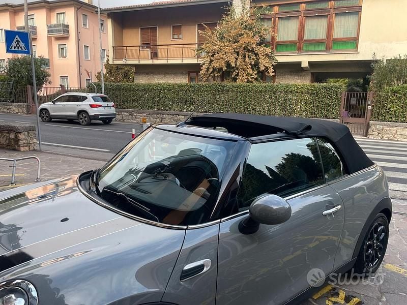 Usata Mini Cooper Cabriolet 2018 Grigio Cabrio