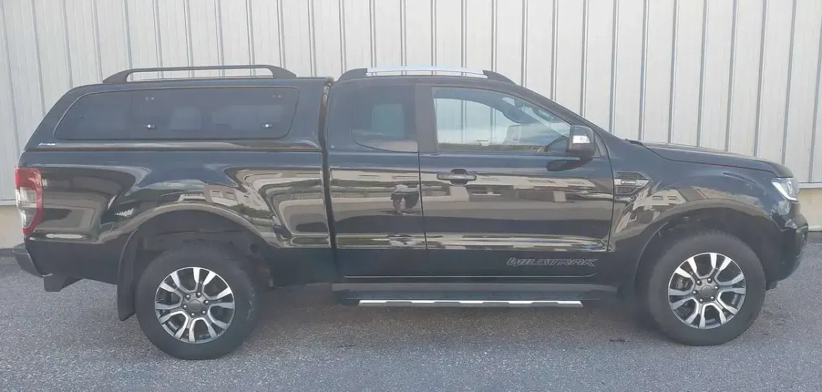 Usata Ford Ranger Wildtrack 213 CV (156 kW) 2022 Deep black Pick-up