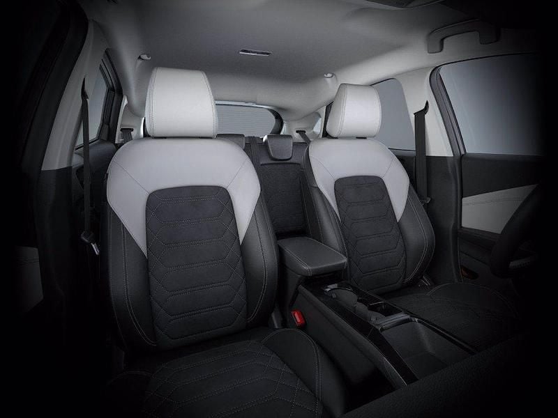 Nuova Ford Puma Gen-E 123 kW (168 CV) 2025 Agate black  metallizzati SUV