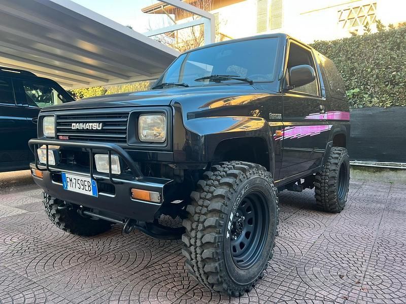 Usata 1991 Daihatsu Feroza SUV | 7000 € - Immagine 1/2