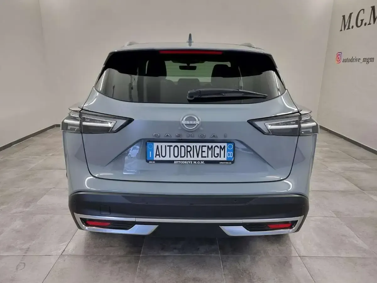 Nuova Nissan Qashqai N-Connecta 140 CV (102 kW) 2026 Grigio SUV