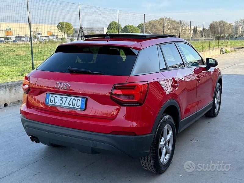 Usata Audi Q2 150 CV (110 kW) 2020 Rosso SUV