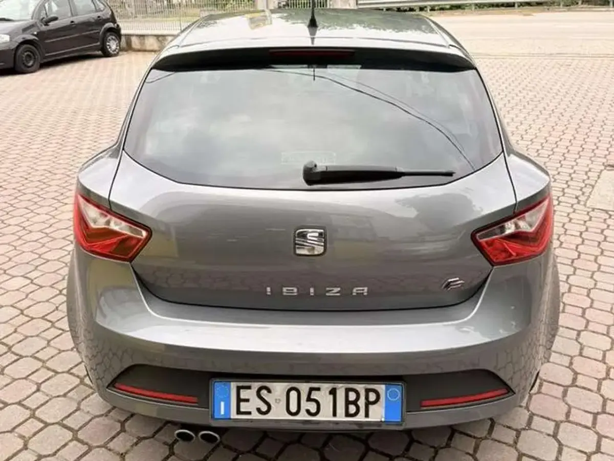 Occasion Seat Ibiza FR 105 PK (77 kW) 2013 Grijs Sedan