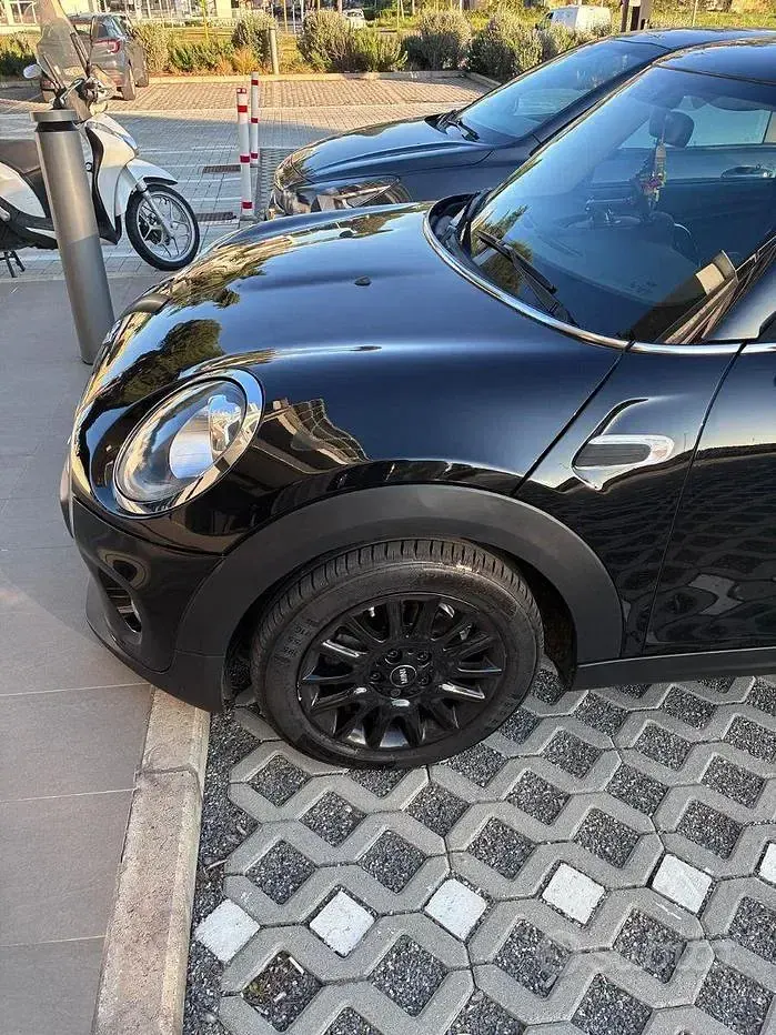 Usata Mini One D 95 CV (69 kW) 2018 Nero Utilitaria