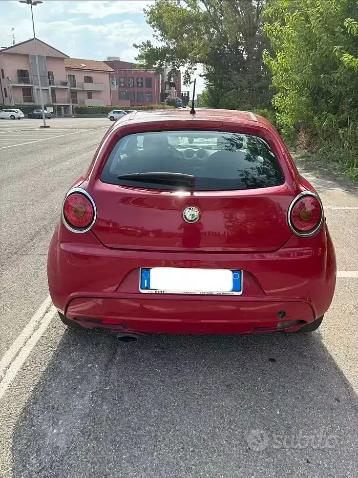 Usata Alfa Romeo MiTo 79 CV (58 kW) 2009 Rosso Utilitaria