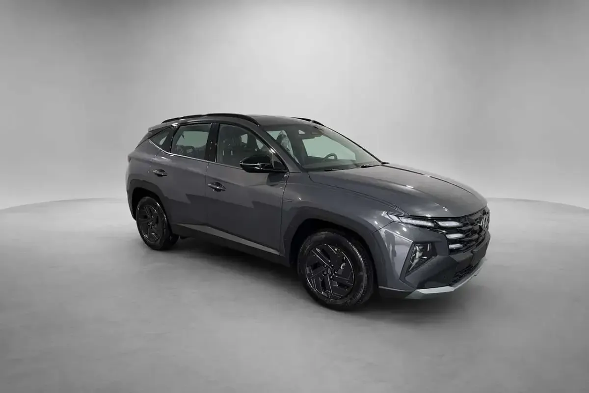 Nuova Hyundai Tucson Blackline 136 CV (100 kW) 2026 Grigia SUV