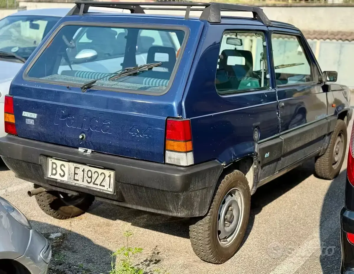 Usata Fiat Panda 4x4 Club 50 CV (36 kW) 1992 Blu Utilitaria