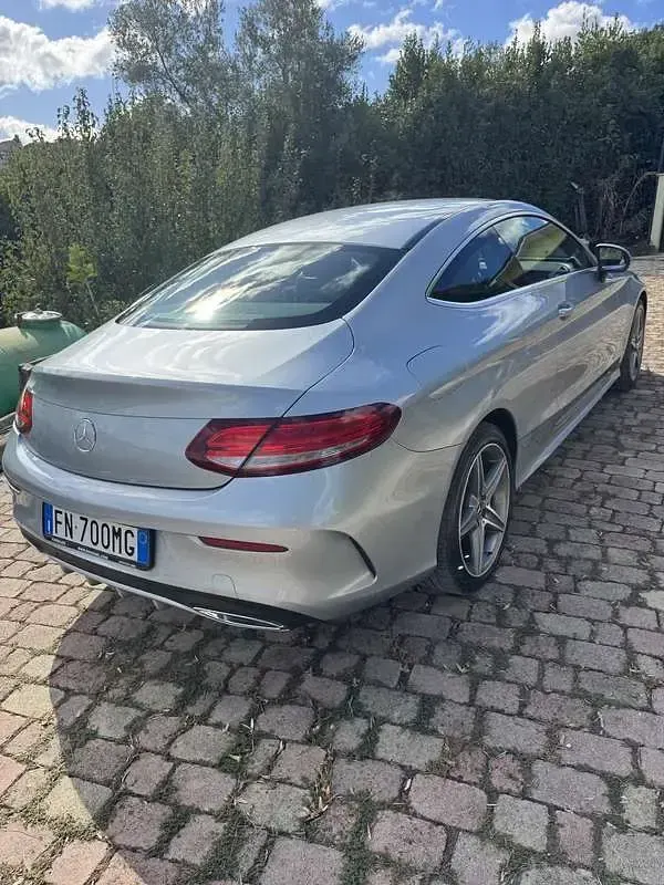 Usata Mercedes C220 170 CV (125 kW) 2018 Grigio Coupé
