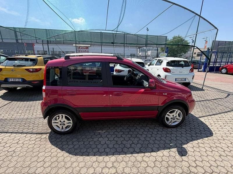 Gebraucht Fiat Panda Climbing 60 PS (44 kW) 2010 Violett Kleinwagen
