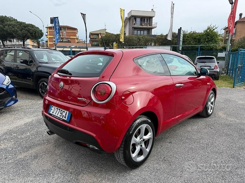 Usata Alfa Romeo MiTo 78 CV (57 kW) 2017 Rosso Utilitaria