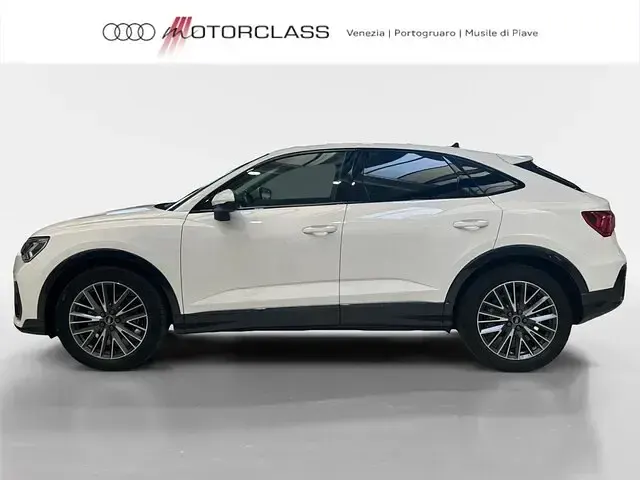 Usata Audi Q3 Sportback Business Plus 150 CV (110 kW) 2022 Bianco SUV