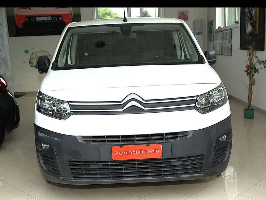 Usata Citroën Berlingo 75 CV (55 kW) 2019 Bianco Monovolume