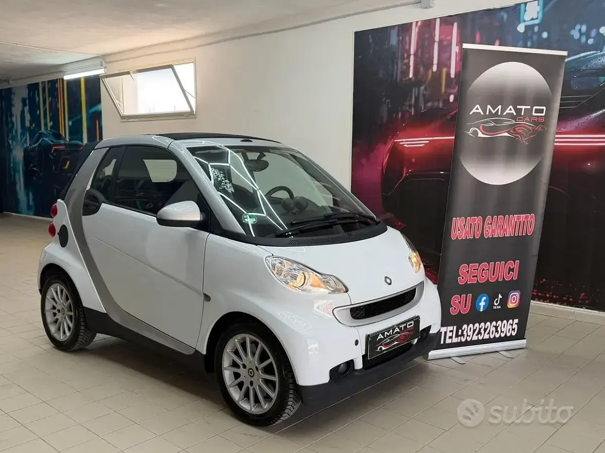 Usata Smart ForTwo Cabrio Passion 71 CV (52 kW) 2010 Bianco Cabrio