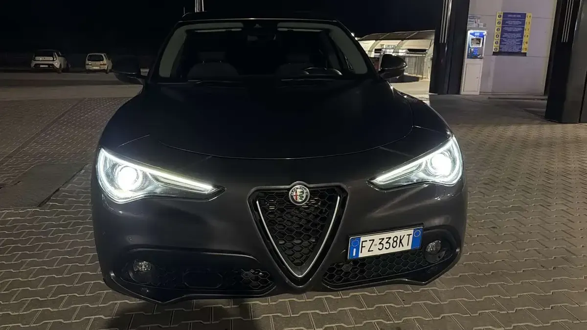 Usata Alfa Romeo Stelvio Business 190 CV (139 kW) 2019 Grigio SUV