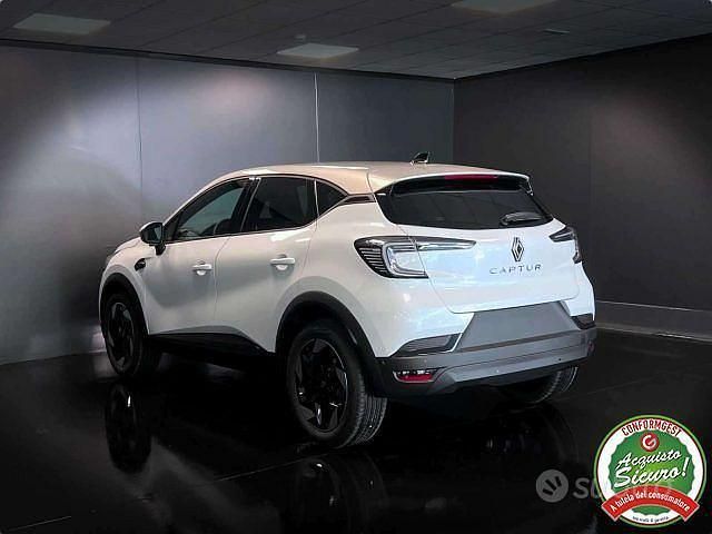 Nouvelle Renault Captur Techno 101 ch (74 kW) 2025 Blanc SUV