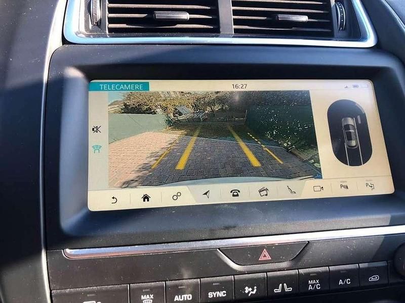 Usata Jaguar E-Pace S 150 CV (110 kW) 2018 Bianco SUV