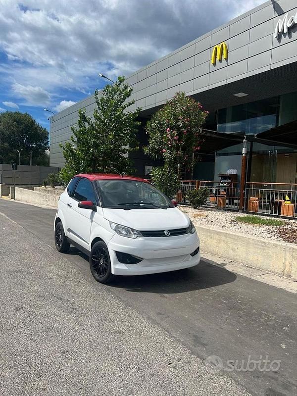 Usata Aixam City 2014 Bianco Utilitaria