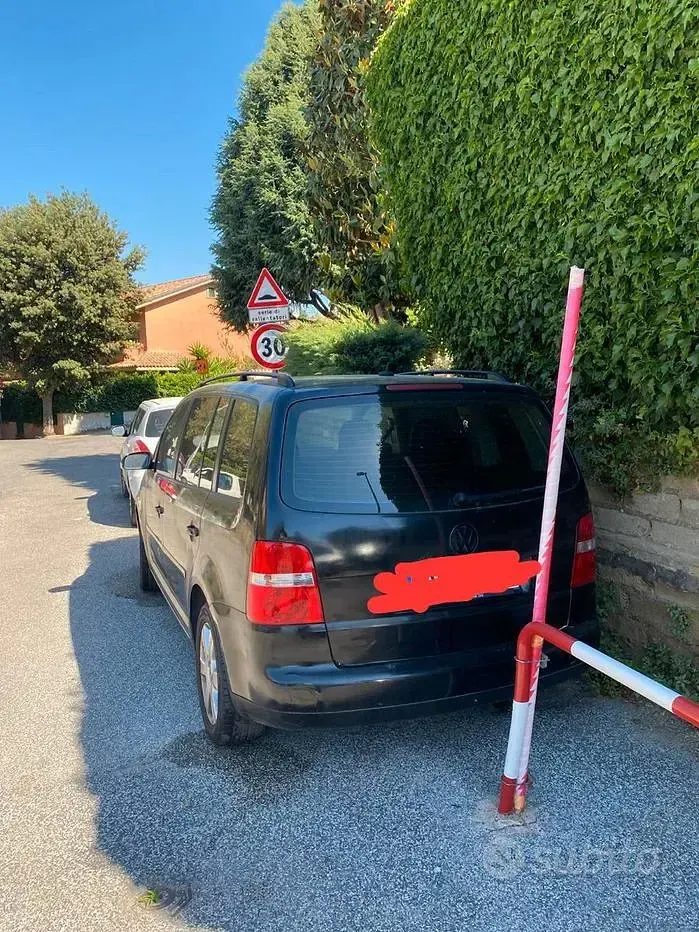 Usata VW Touran 150 CV (110 kW) 2006 Nero Monovolume