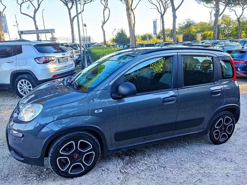 Usata Fiat Panda City Life 70 CV (51 kW) 2022 Grigio Utilitaria