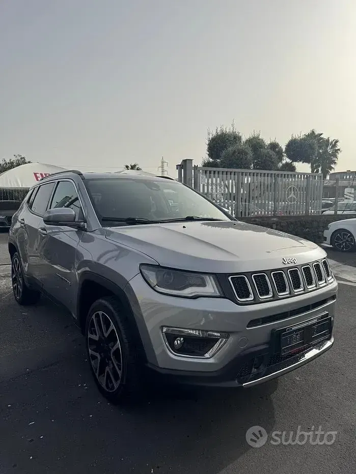 Usata Jeep Compass 140 CV (102 kW) 2021 Grigio SUV