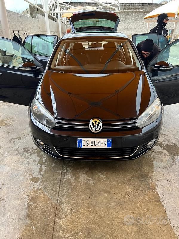 Begagnad VW Golf VII 140 HK (102 kW) 2013 Svart Sedan