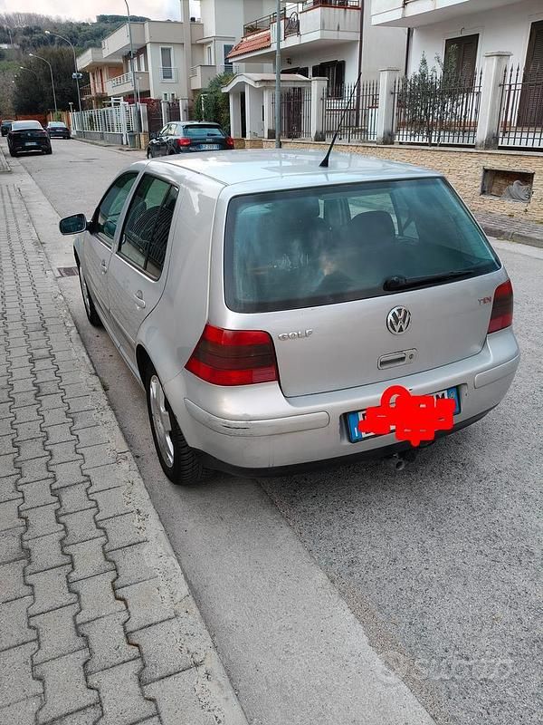 Usata VW Golf IV 110 CV (80 kW) 2000 Grigio Berlina