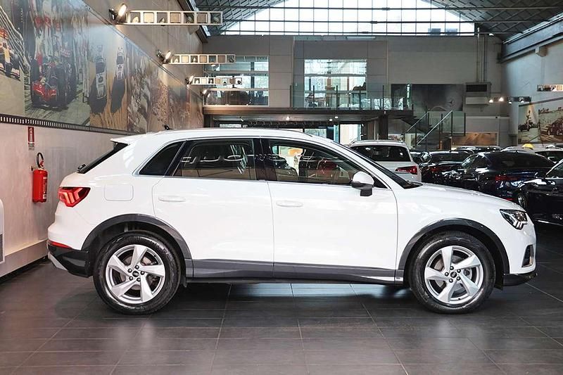 Usata Audi Q3 Advanced Plus 150 CV (110 kW) 2022 Bianco SUV