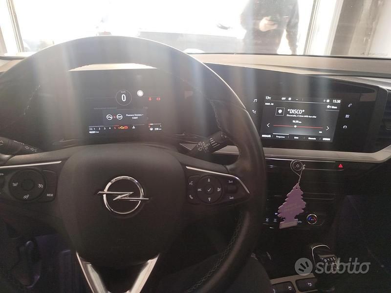 Usata Opel Mokka 110 CV (80 kW) 2022 Grigio SUV