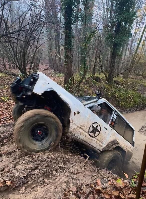 Bianco Usata 1992 Nissan Patrol SUV | 13.000 € - Immagine 1/4