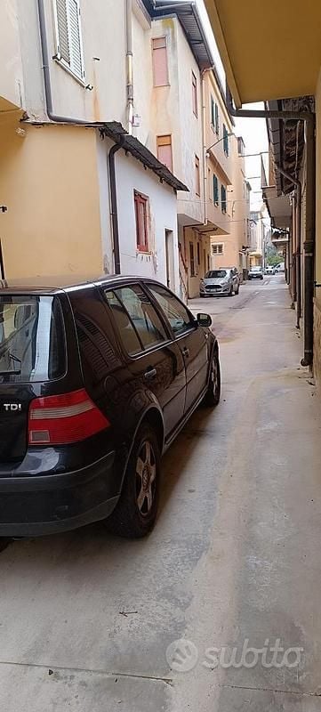 Usata VW Golf 101 CV (74 kW) 2003 Nero Monovolume