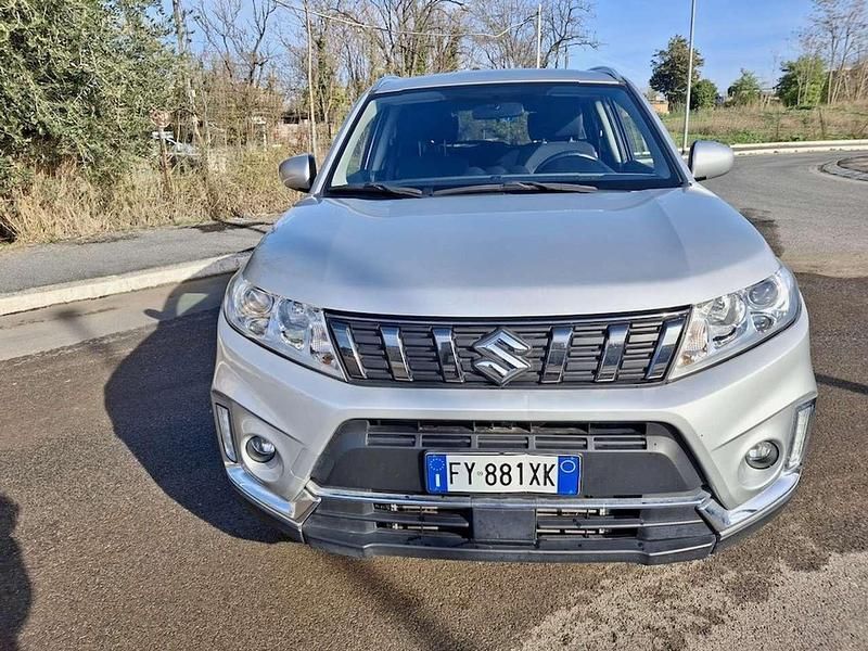 Usata Suzuki Vitara 111 CV (81 kW) 2019 Argento SUV