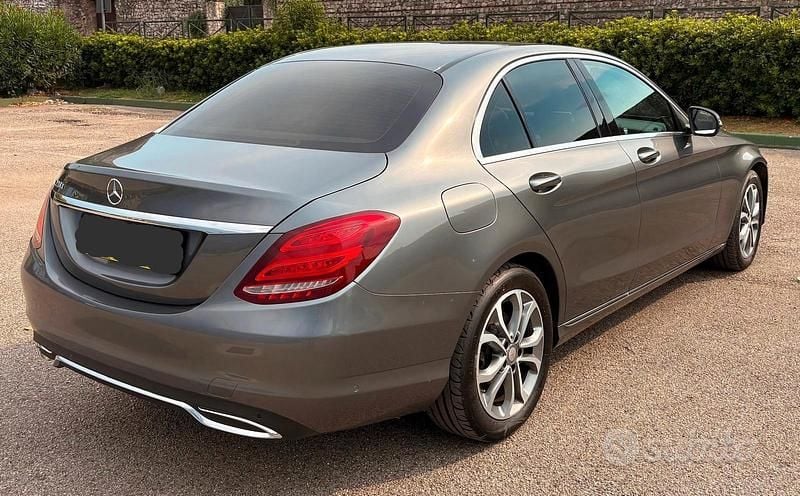 Usado Mercedes C220 170 CV (125 kW) 2016 Berlina