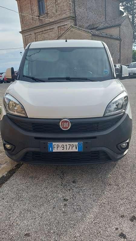 Usata Fiat Doblò Easy 120 CV (88 kW) 2018 Monovolume
